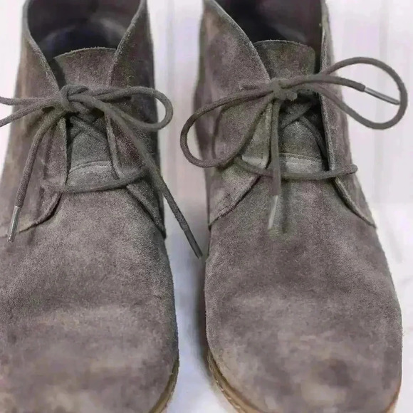 Franco Sarto Booties Acquire Womens Size 8 Wedge Boots Heel Grey Suede Ankle - Picture 3 of 11